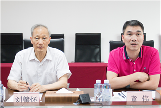 内蒙古科右前旗旗長王立東一(yī / yì ／yí)行莅臨微小宝考察交流